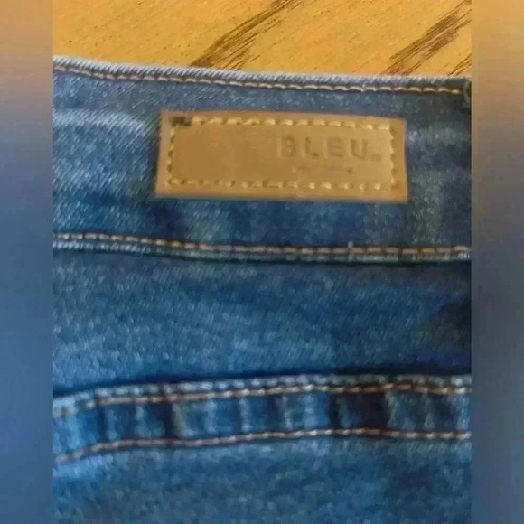 Bleu Denim & Design Co Cut-Off Shorts Button Fly Sz 12 Stretchy raw hem like new - Picture 8 of 8